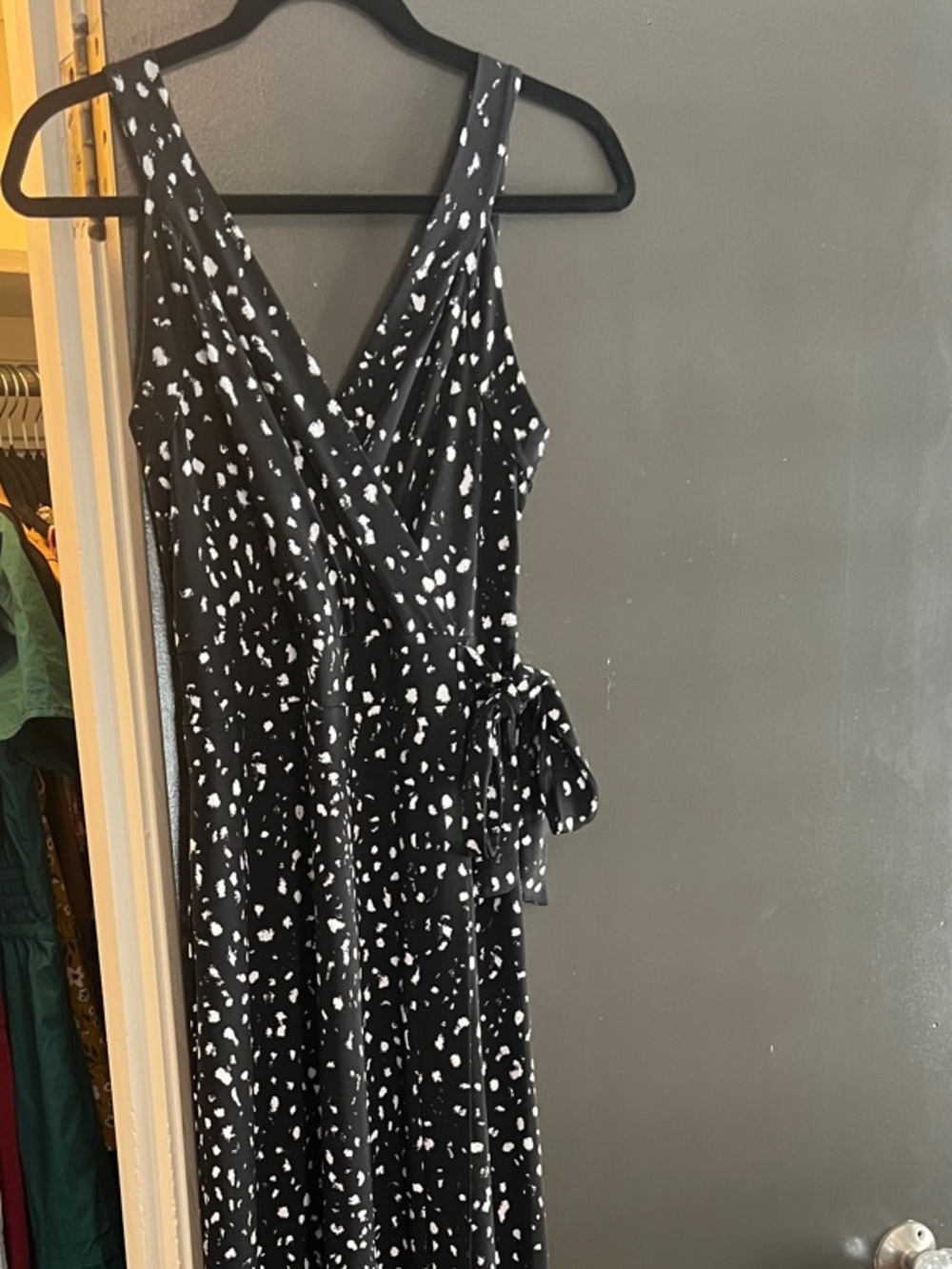 Black and White Sleeveless Wrap Maxi Dress